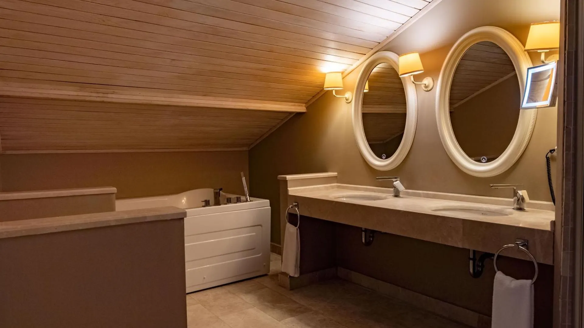 Pinehill Hotel & Suites Oludeniz