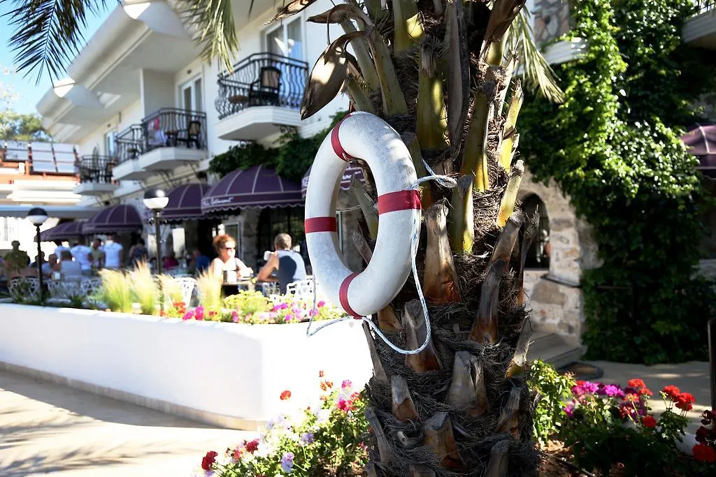 Pinehill Hotel & Suites Oludeniz